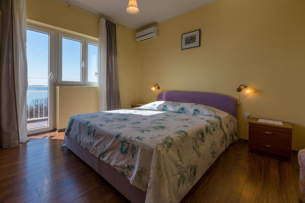 Apartments With A Parking Space Crikvenica - 13450 Exterior photo
